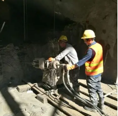 龙江镇水下抗分散灌浆料特点 水下不分散注浆料介绍